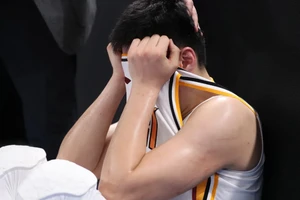 为什么篮球运动员在比赛中会感到压力?